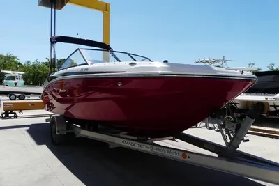 Hurricane SunDeck 235 OB