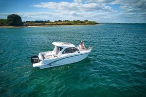 2022 Beneteau ANTARES  7 OB