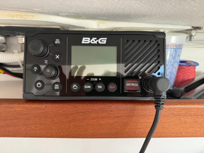 Evelyn Yacht Photos Pics B&G marine radio installed on a 2022 J Boats J/9 sailboat.