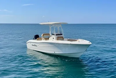 2024 NauticStar 222 Offshore