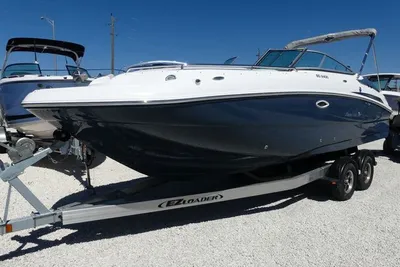 Hurricane SunDeck 2400 OB
