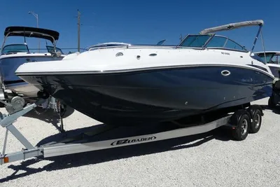 Hurricane SunDeck 2400 OB