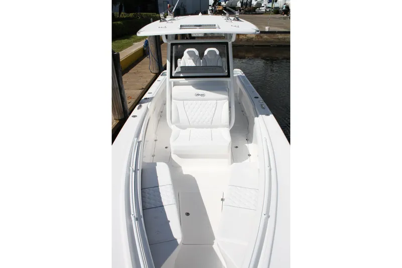  Yacht Photos Pics 2026 Limitless 270 boat with sleek white interior and modern design.