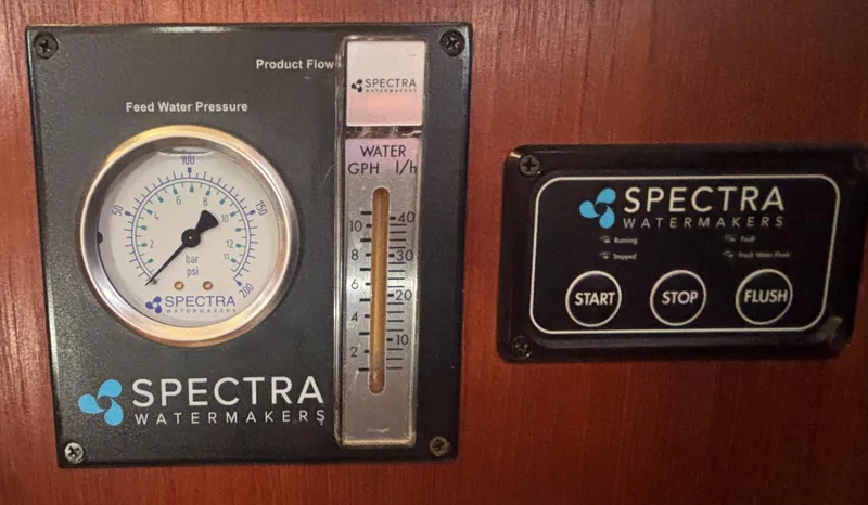 Vaya Con Dios Yacht Photos Pics 