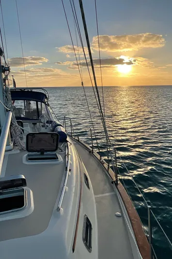 Vaya Con Dios Yacht Photos Pics 