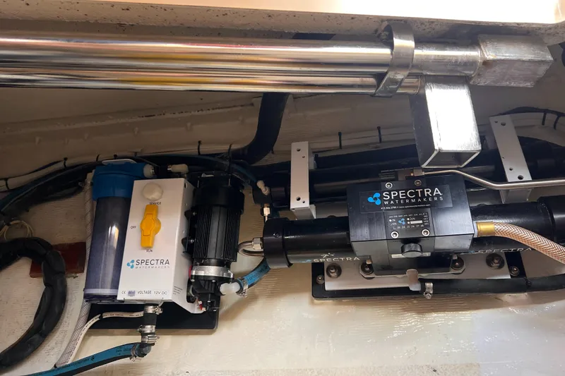 Vaya Con Dios Yacht Photos Pics 