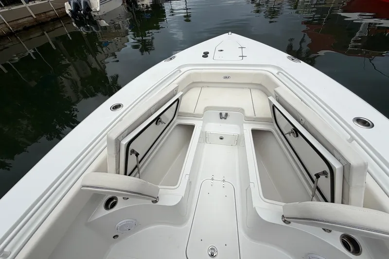  Yacht Photos Pics 2023 Sea Hunt Gamefish 27 Forward Seating boat with open storage compartments.