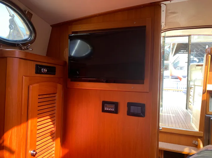 Yakamoz Yacht Photos Pics 