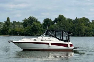 1997 Monterey 256CR