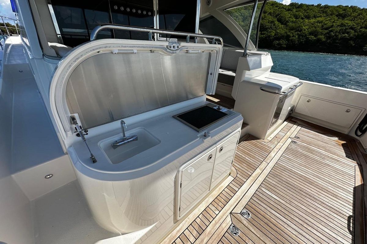 2023 Riviera 46 