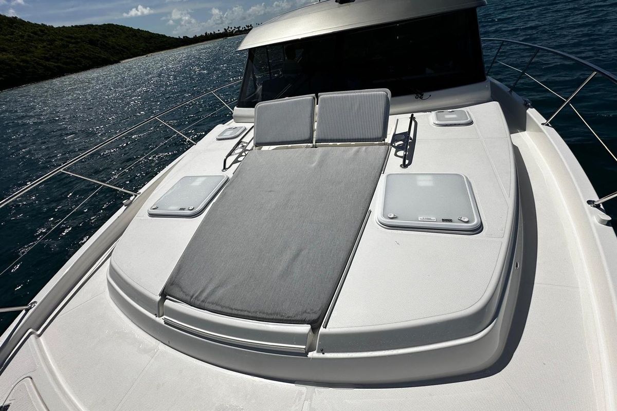 2023 Riviera 46 