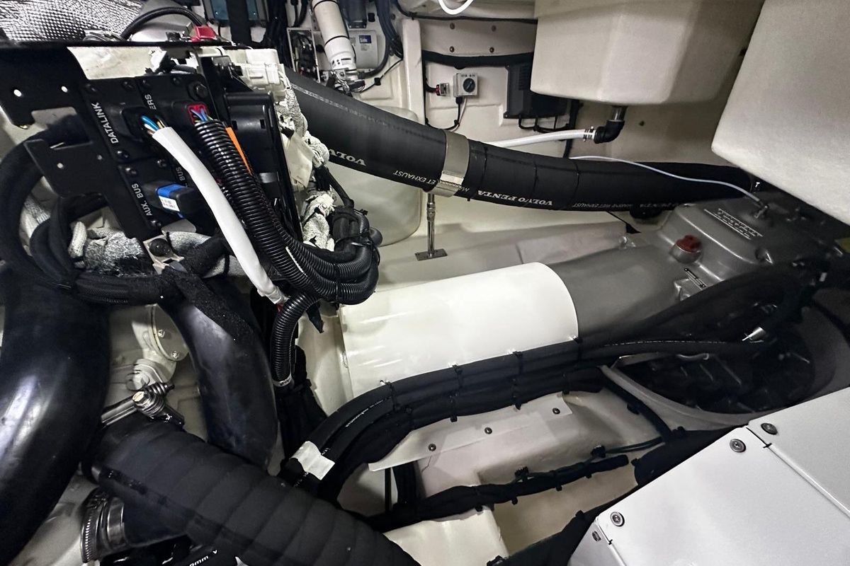 2023 Riviera 46 