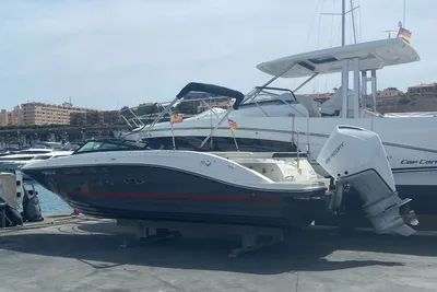 2024 Sea Ray SPX 230 Outboard