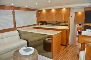 Tomaso 5 Yacht Photos Pics 