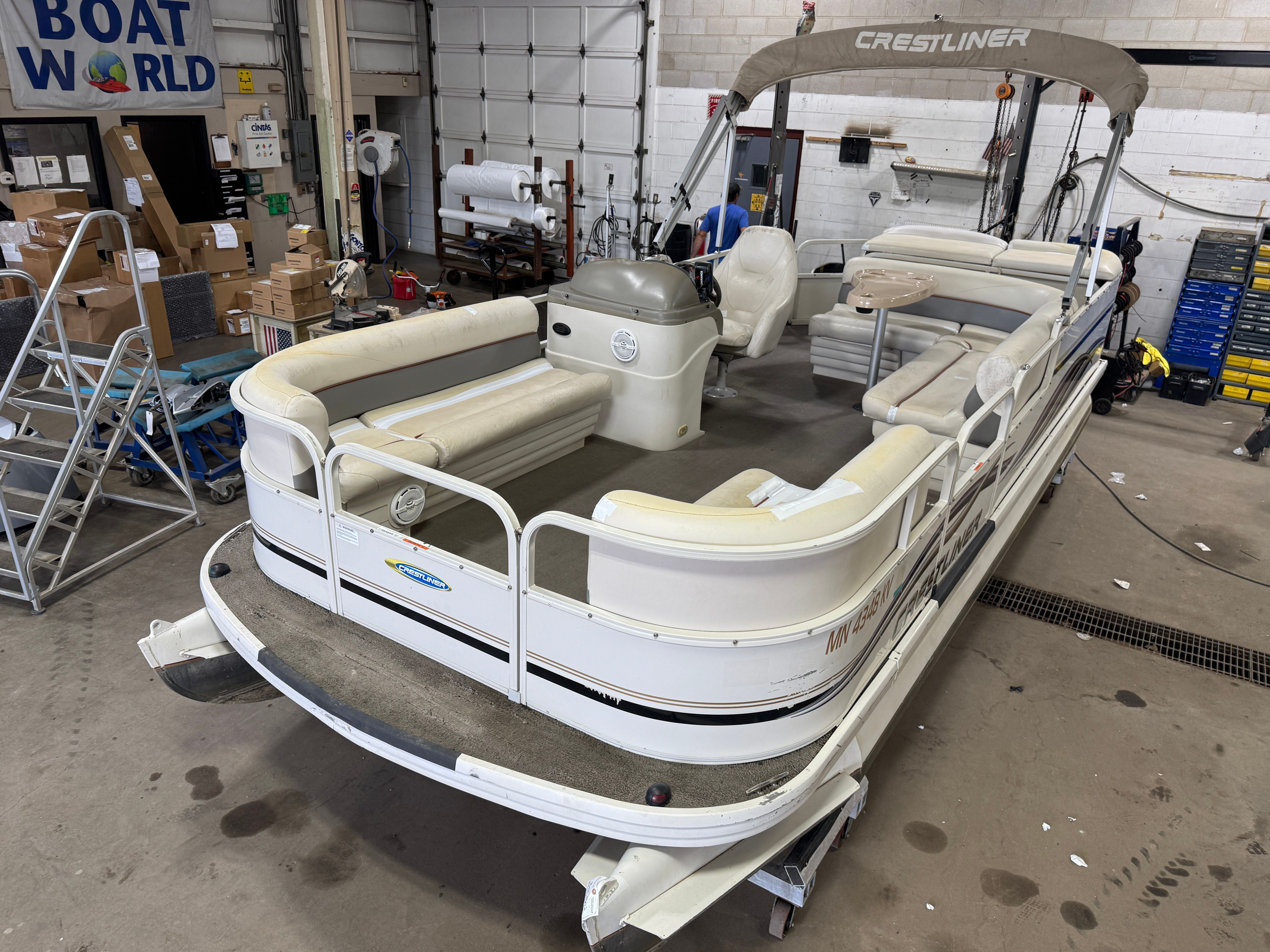 Crestliner 2085 Sport Classic Pontoon