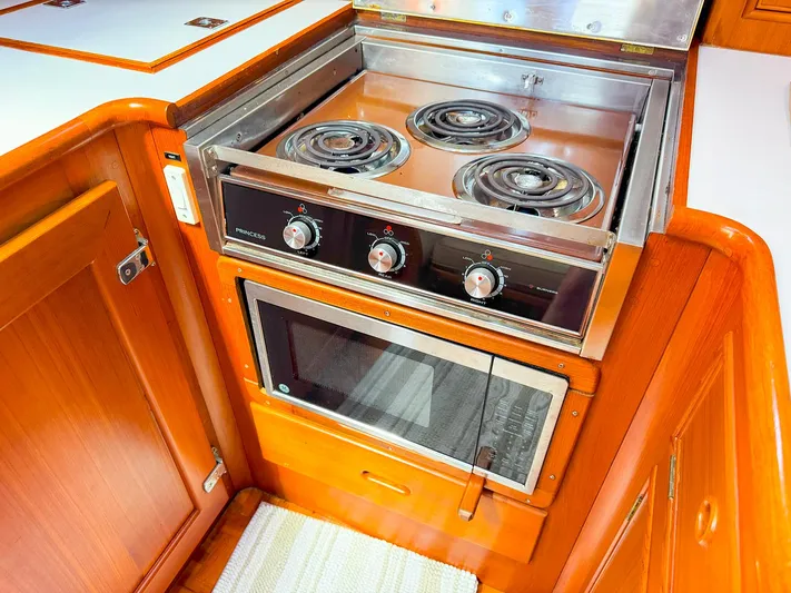 Blended Yacht Photos Pics 