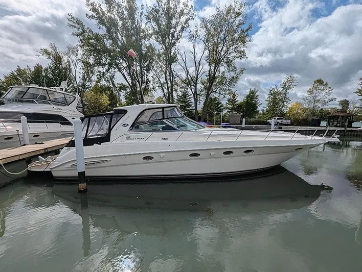 Diggin Deep Yacht Photos Pics 