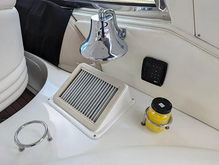 Diggin Deep Yacht Photos Pics 