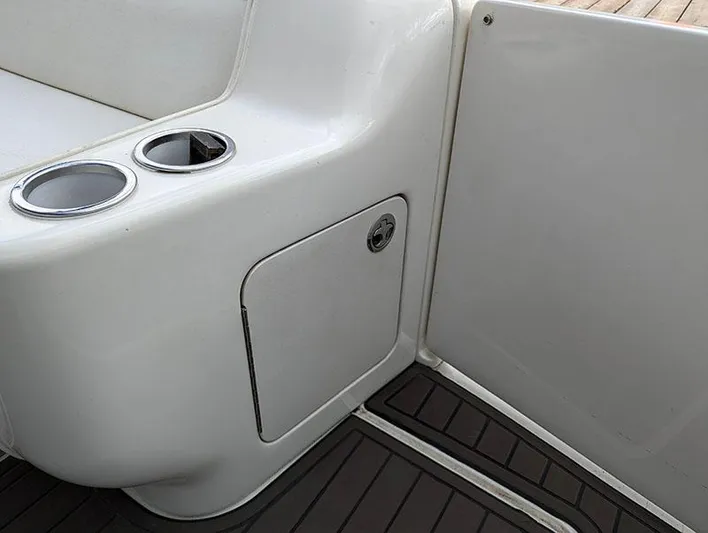 Diggin Deep Yacht Photos Pics 