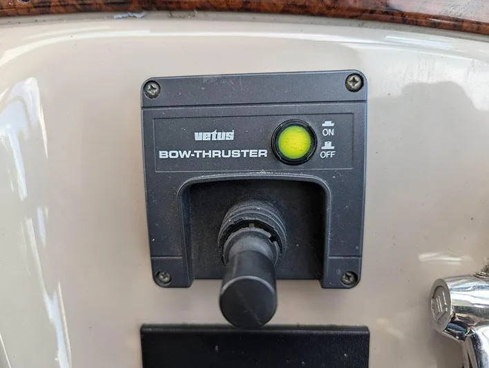 Diggin Deep Yacht Photos Pics 