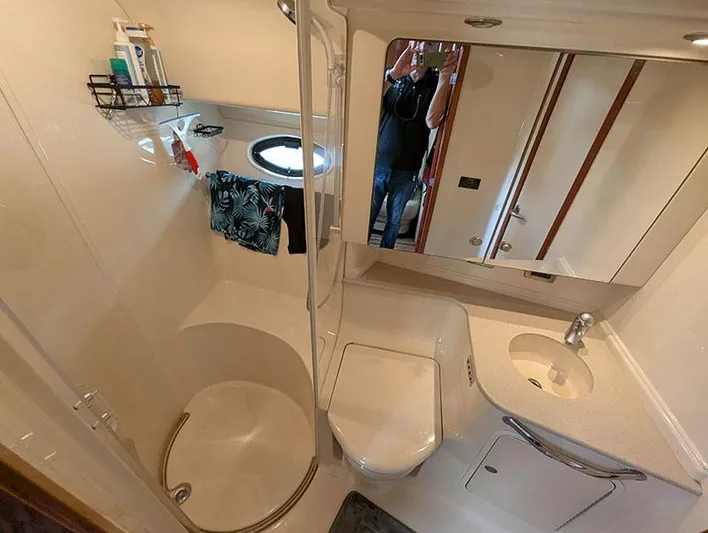 Diggin Deep Yacht Photos Pics 