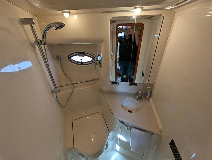 Diggin Deep Yacht Photos Pics 