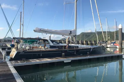 Beneteau Sense 55
