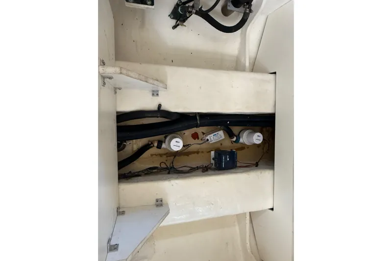 Manda Rae Too Yacht Photos Pics 2018 Sea Ray 38SLV OB boat interior wiring and components.