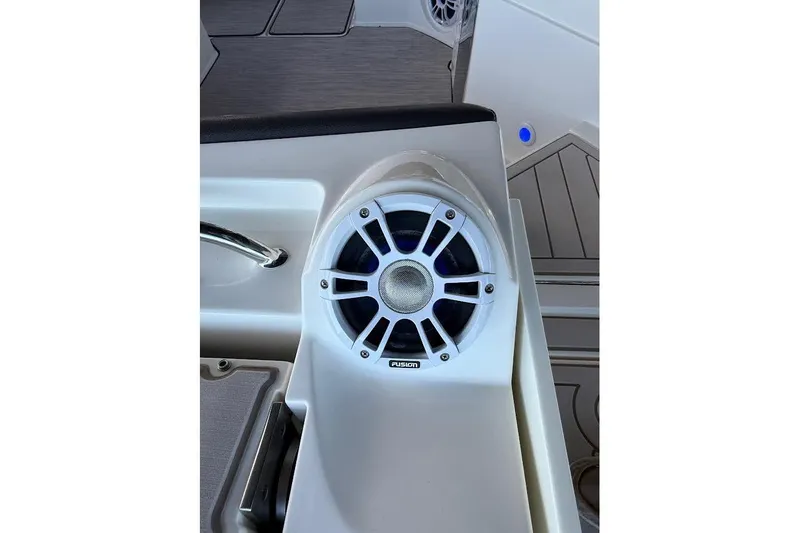 Manda Rae Too Yacht Photos Pics Speaker system on 2018 Sae Ray 38SLV OB boat interior.