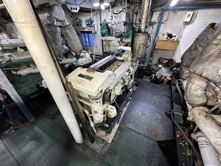 93' Dive Boat Yacht Photos Pics 