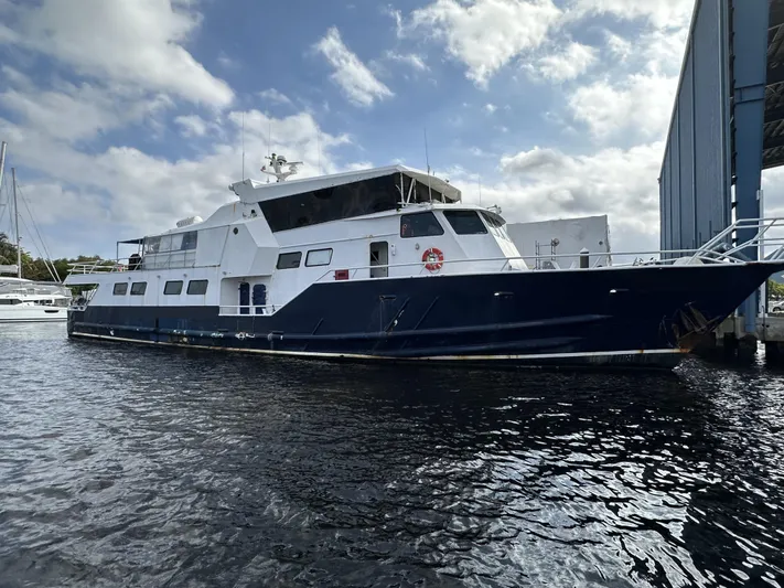 93' Dive Boat Yacht Photos Pics 