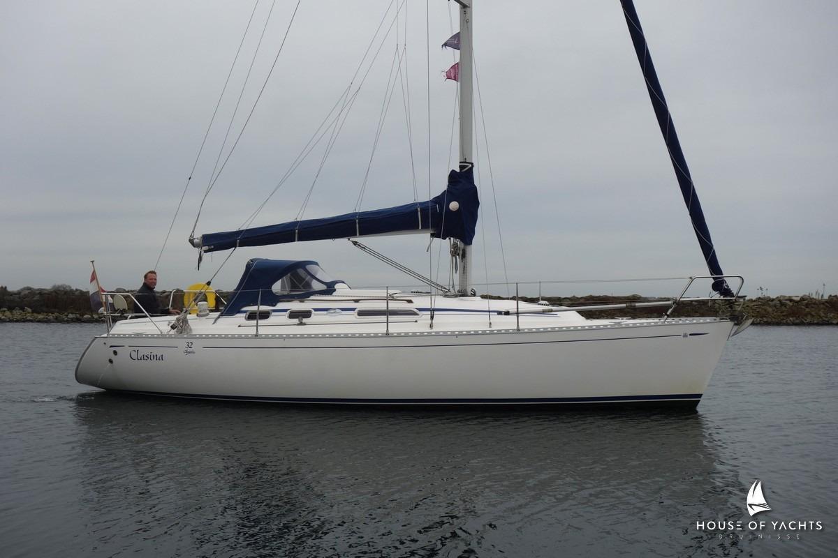 1998 Dufour 32 Classic