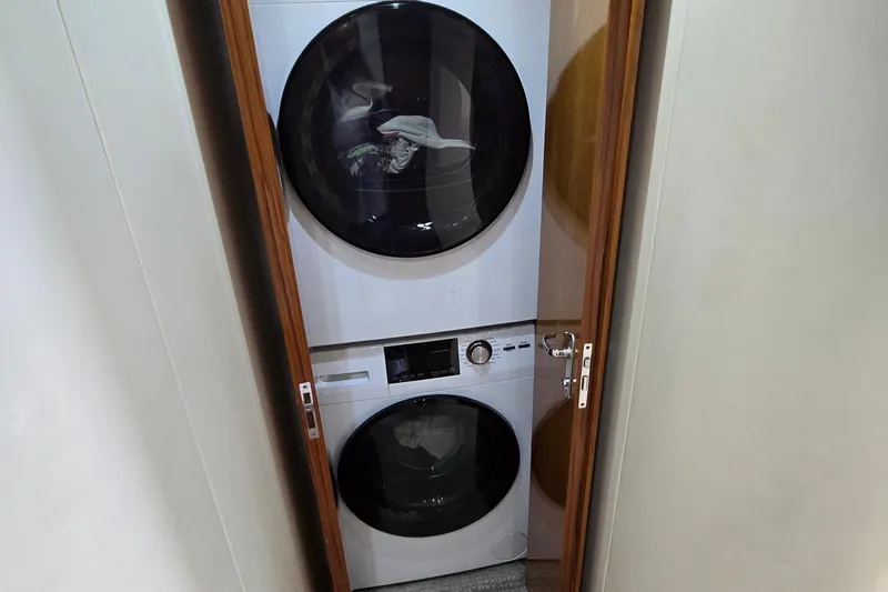 Covert Mission Yacht Photos Pics Stacked washer and dryer starboard off starboard companionway