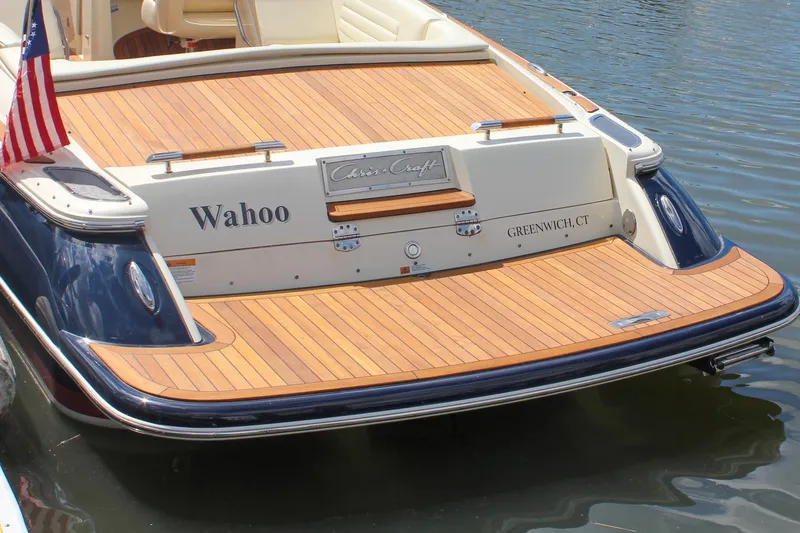 Wahoo Yacht Photos Pics 2013 Chris-Craft Launch 28 boat with teak deck, docked in Greenwich, CT.