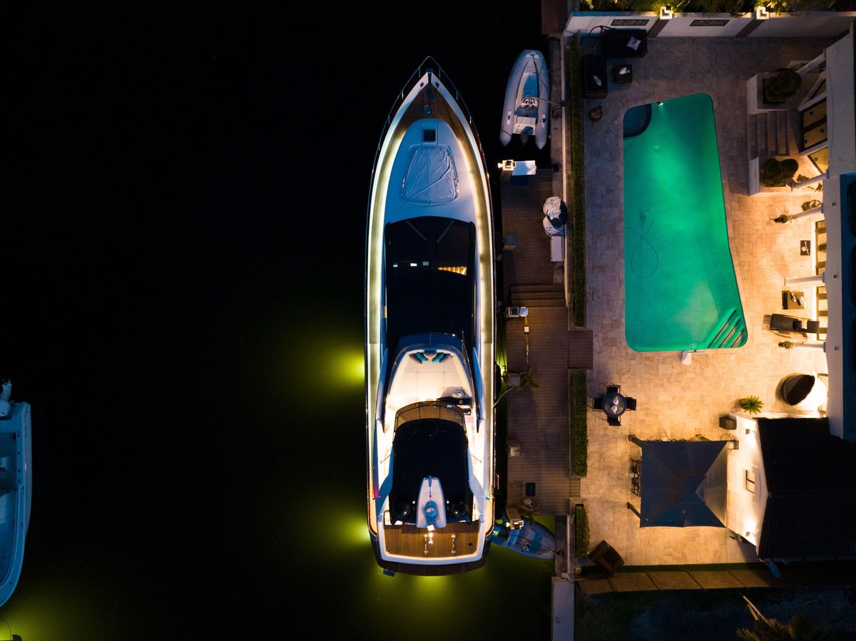 2012 Riva 75 