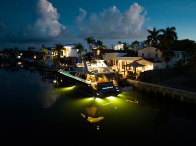Yacht