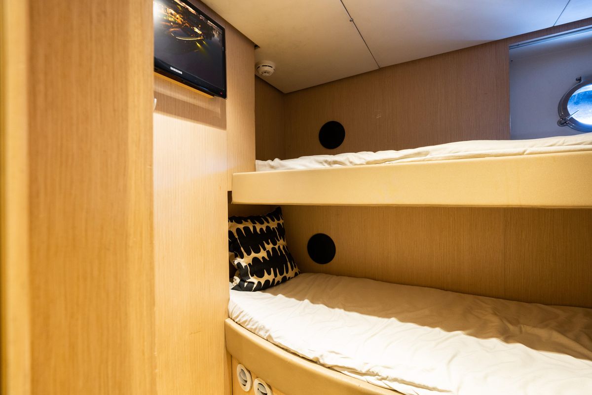 2012 Riva 75 