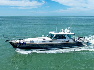 2009 52' Sabre-52 Express Spring Lake, MI, US