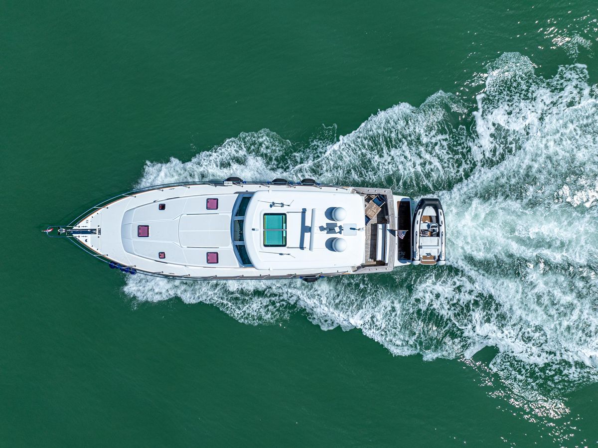 2009 Sabre 52 
