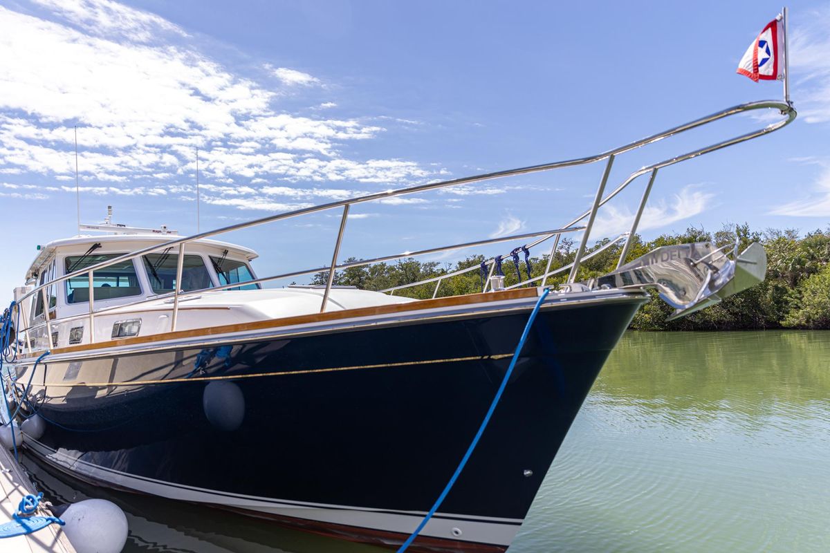 2009 Sabre 52 