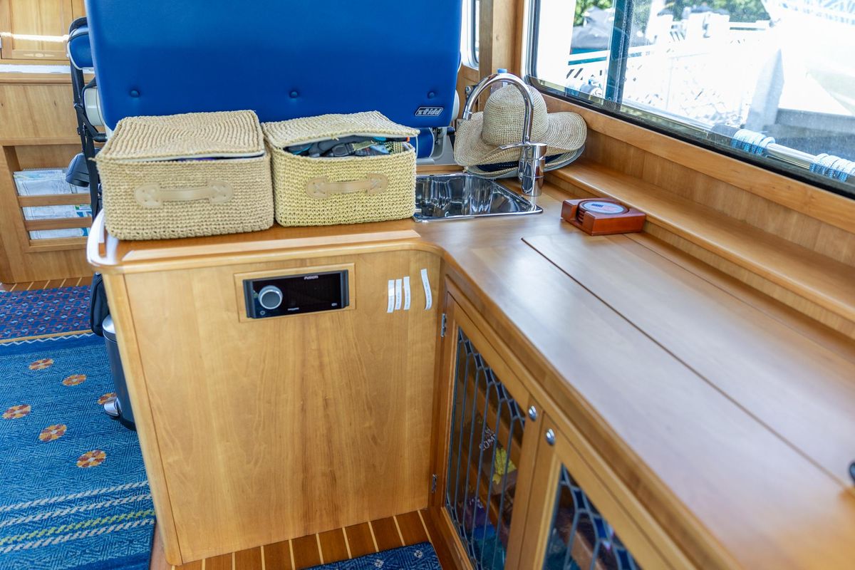 2009 Sabre 52 