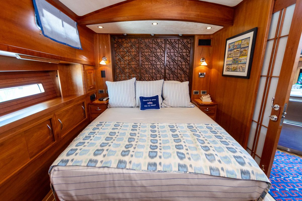 2009 Sabre 52 