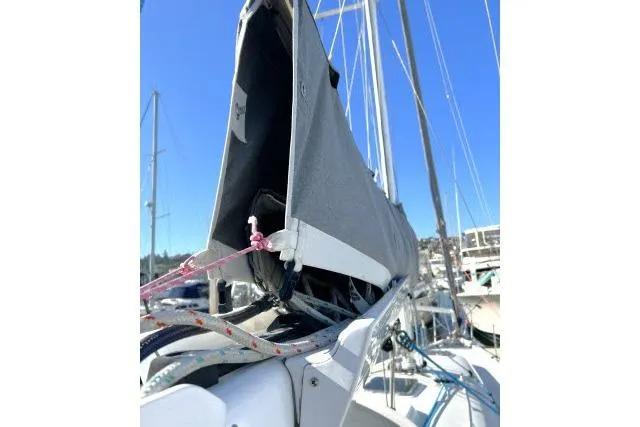 Resolute Yacht Photos Pics Sailboat mast and rigging of 2015 Blue Jacket 40 in marina setting.