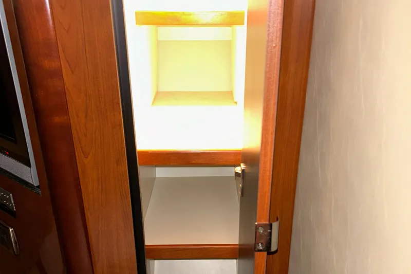  Yacht Photos Pics Wooden cabinet interior on a 2005 Sea Ray 390 Sundancer yacht.