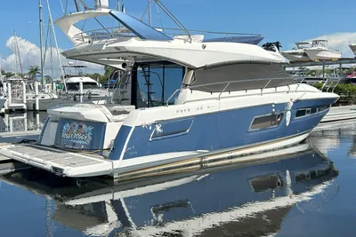 Prestige 450 Fly