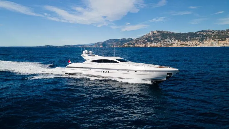 Splendida Yacht Photos Pics MANGUSTA 108