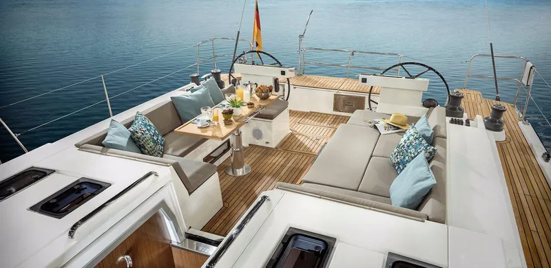 Bella Donna Yacht Photos Pics Manufacturer Provided Image: Manufacturer Provided Image: Manufacturer Provided Image: Bavaria C57 Helm