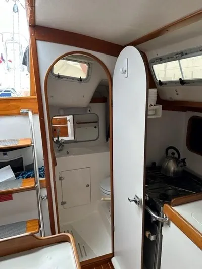 Mistral Yacht Photos Pics 