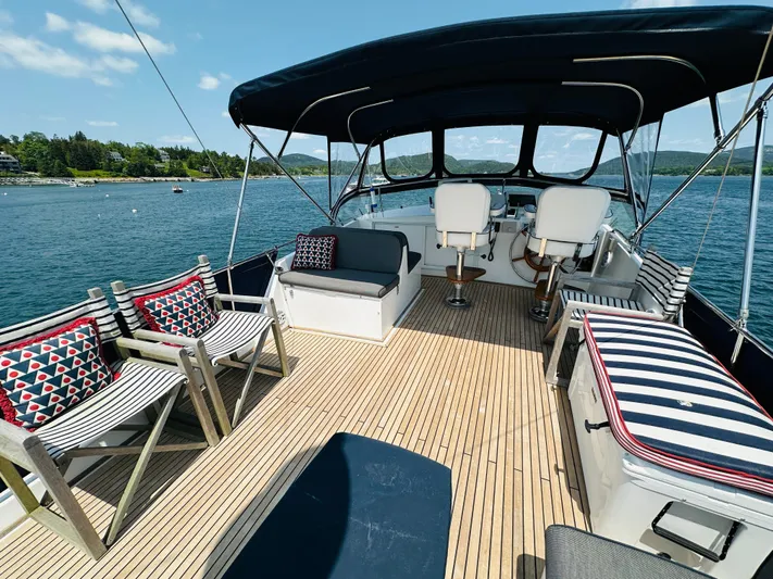 Liberty Yacht Photos Pics 