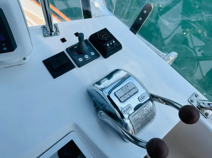 Liberty Yacht Photos Pics 